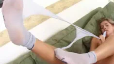 Thumbnail of Sarah Is Ready To Shows Us Her Legs 5215H