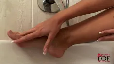 Thumbnail of Leggy Blonde Enjoying Her Shower
