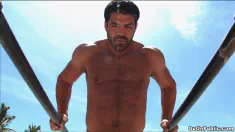 Thumbnail of David And Goliath In Love
