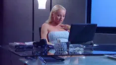 Thumbnail of Silvia Saint Plays Alone With Her Fingers