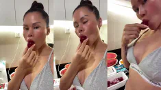 Thumbnail of Wanna Be My Fruit?