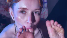 Thumbnail of Wanna Suck This Pretty Toes?