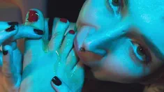 Thumbnail of Please Suck My Sticky Toes