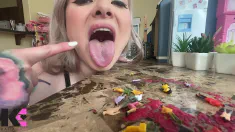 Thumbnail of Giantess Destroys Tiny Population: Mouth Focused Vore