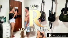 Thumbnail of FUI APRENDER A TOCAR VIOLAO E ACABEI CAINDO DE BOCA NA FLAUTA