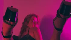 Thumbnail of Miss Jesus And Her Hot And Pretty Feet