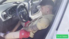 Thumbnail of RAUW GALLEGO SE HACE UNA PAJA EN EL COCHE