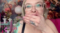Thumbnail of Close Up Yawning Fit
