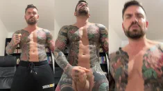 Thumbnail of Gangster Musculado Se La Pela Para Su Fan