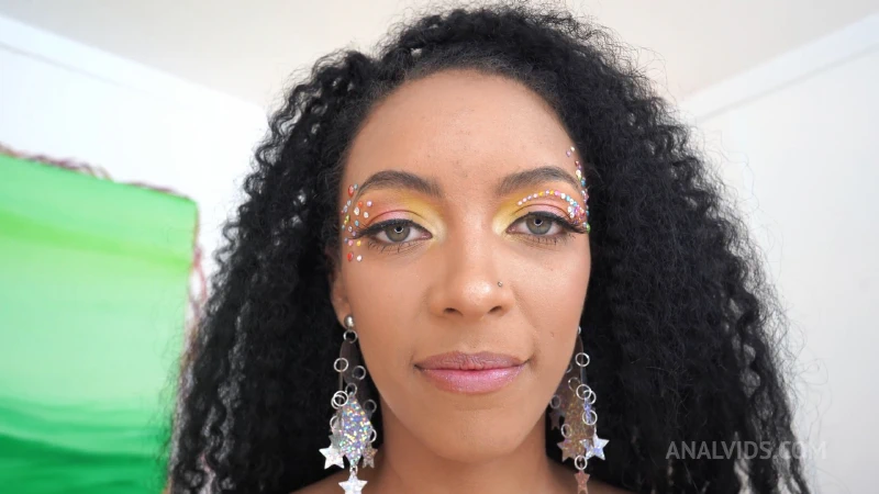 Vitoria Lima looks gorgeous